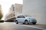 Volkswagen up! beats 5-Door 2016 года (UK)